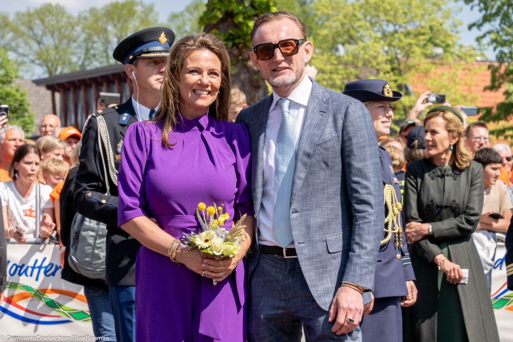 Bernhard Jr. en Annette